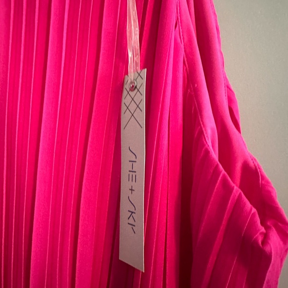 NWT Hot Pink She + Sky Pleated Mini Dress Medium - Picture 4 of 5